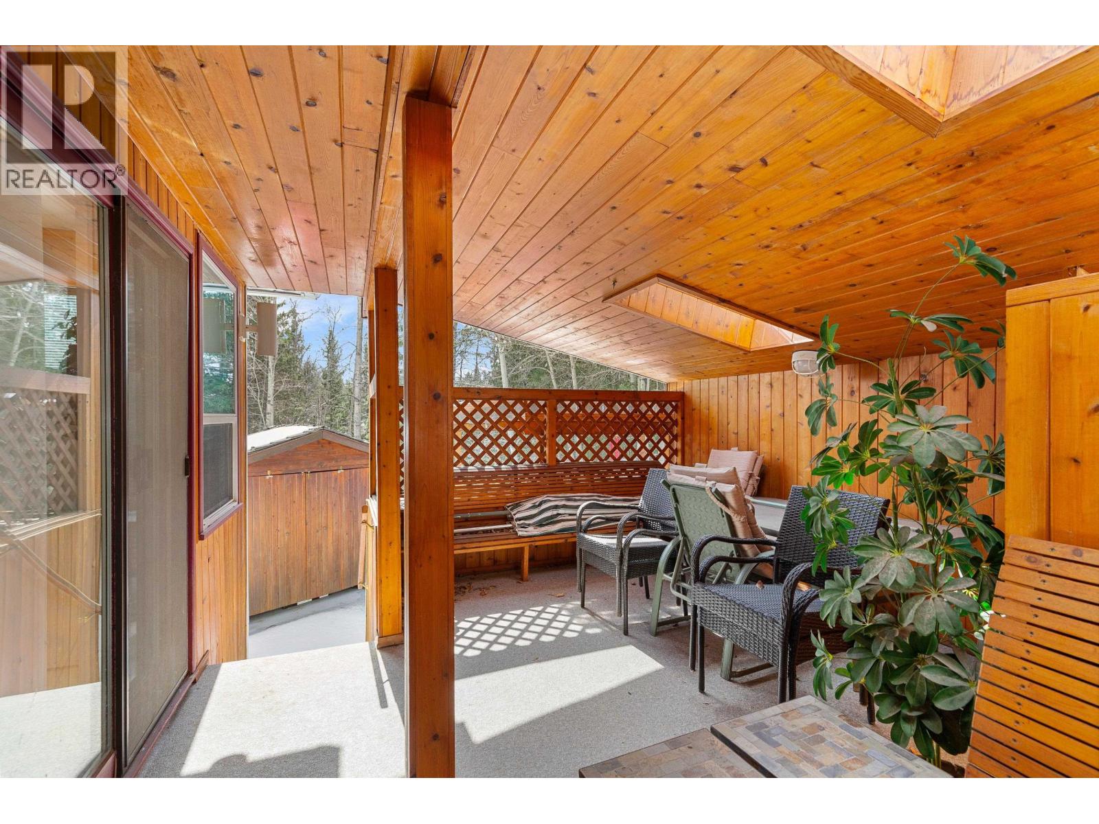 2687 ST ANNE AVENUE - 35