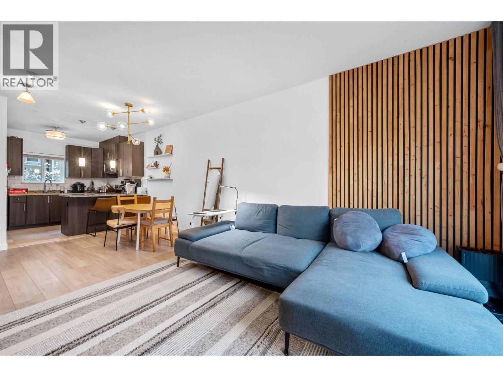 225 3888 NORFOLK STREET, Burnaby