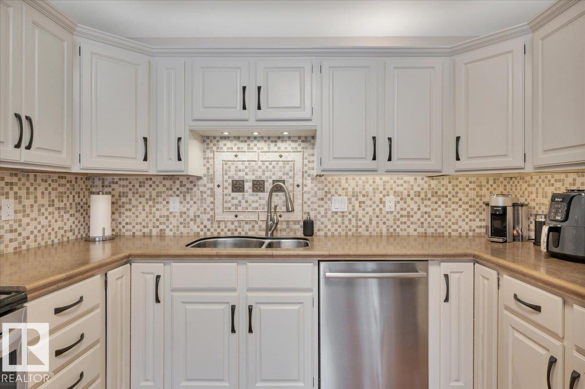 705 RIDDELL ST NW, Edmonton