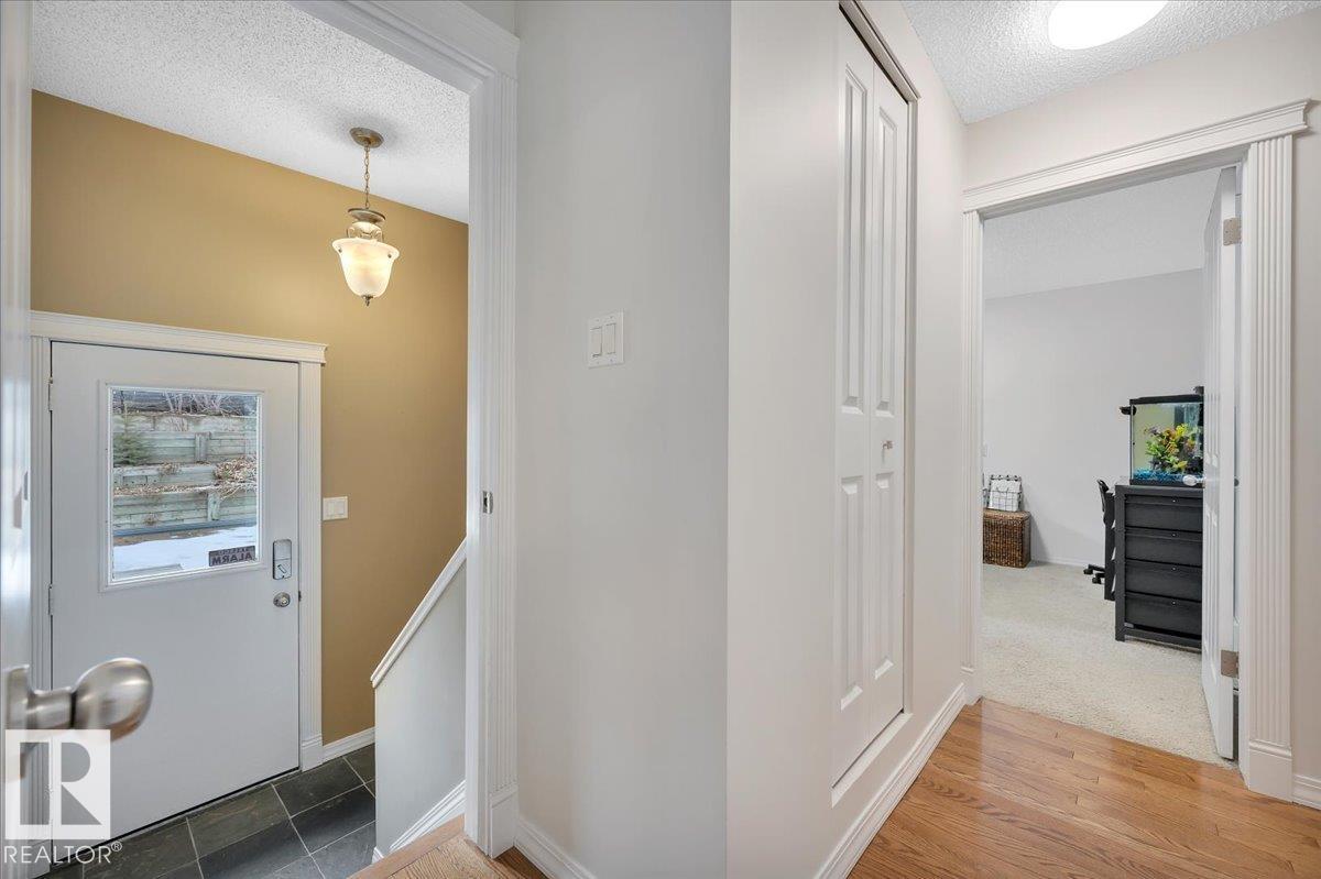 705 RIDDELL ST NW, Edmonton