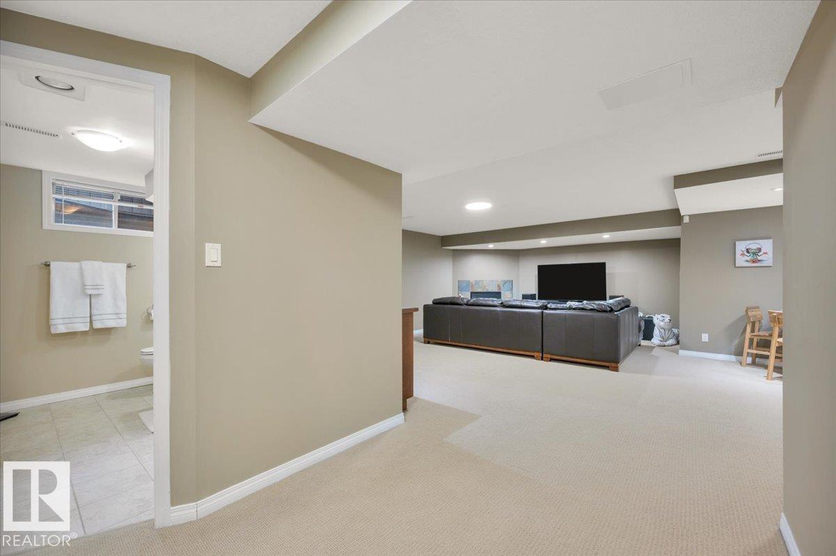 705 RIDDELL ST NW, Edmonton