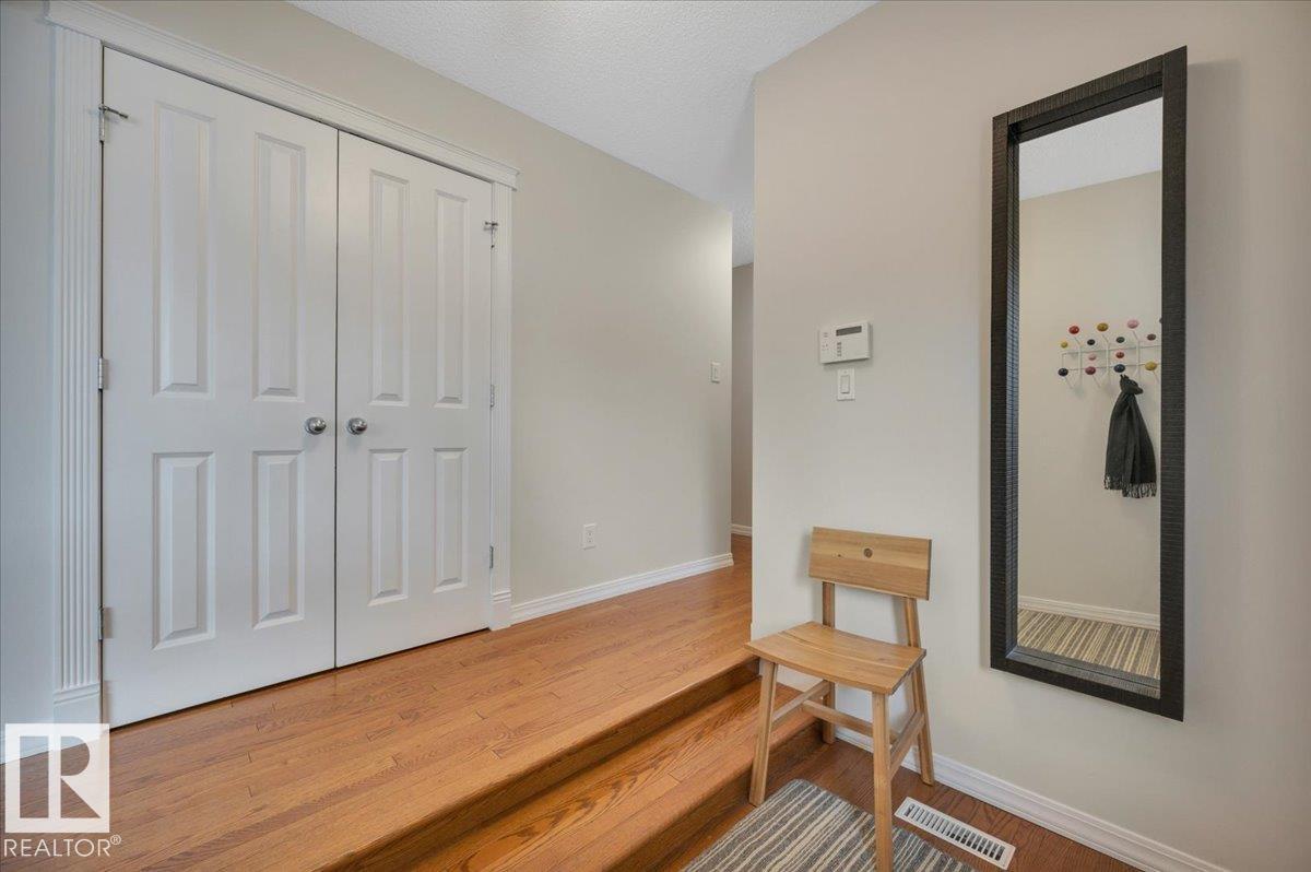 705 RIDDELL ST NW, Edmonton