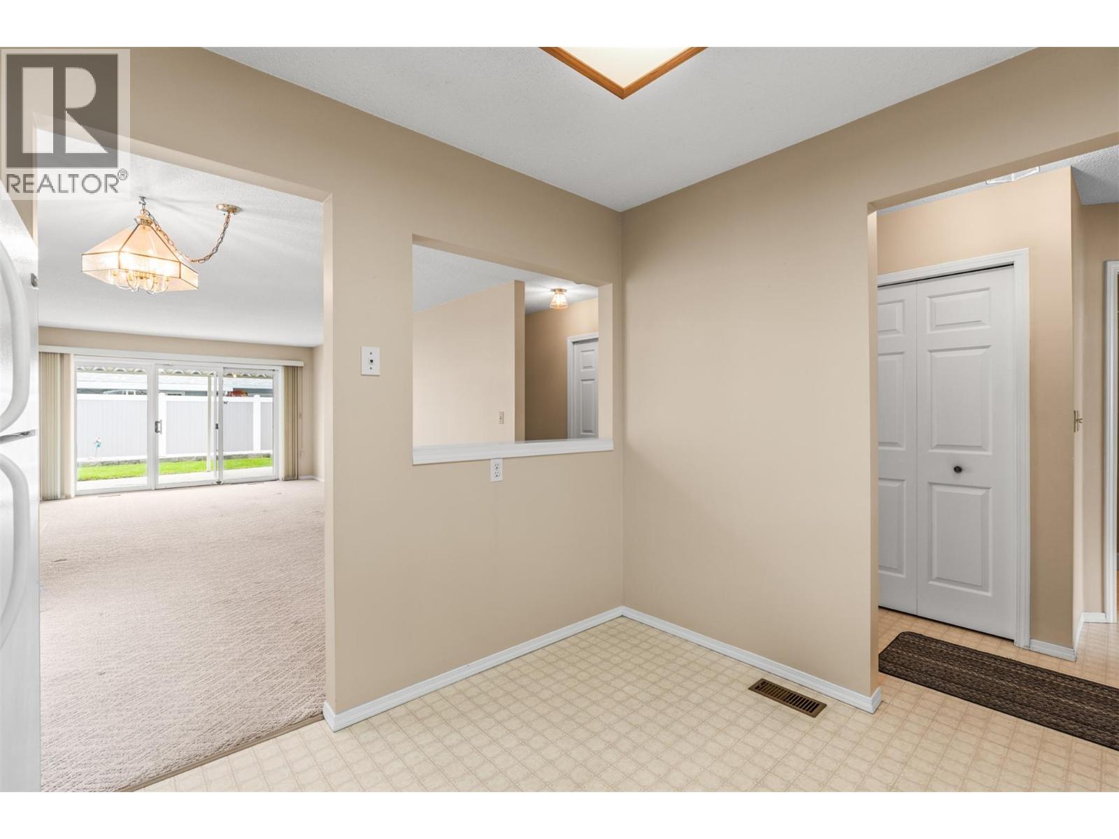 3900 27 Avenue Unit# 102, Vernon