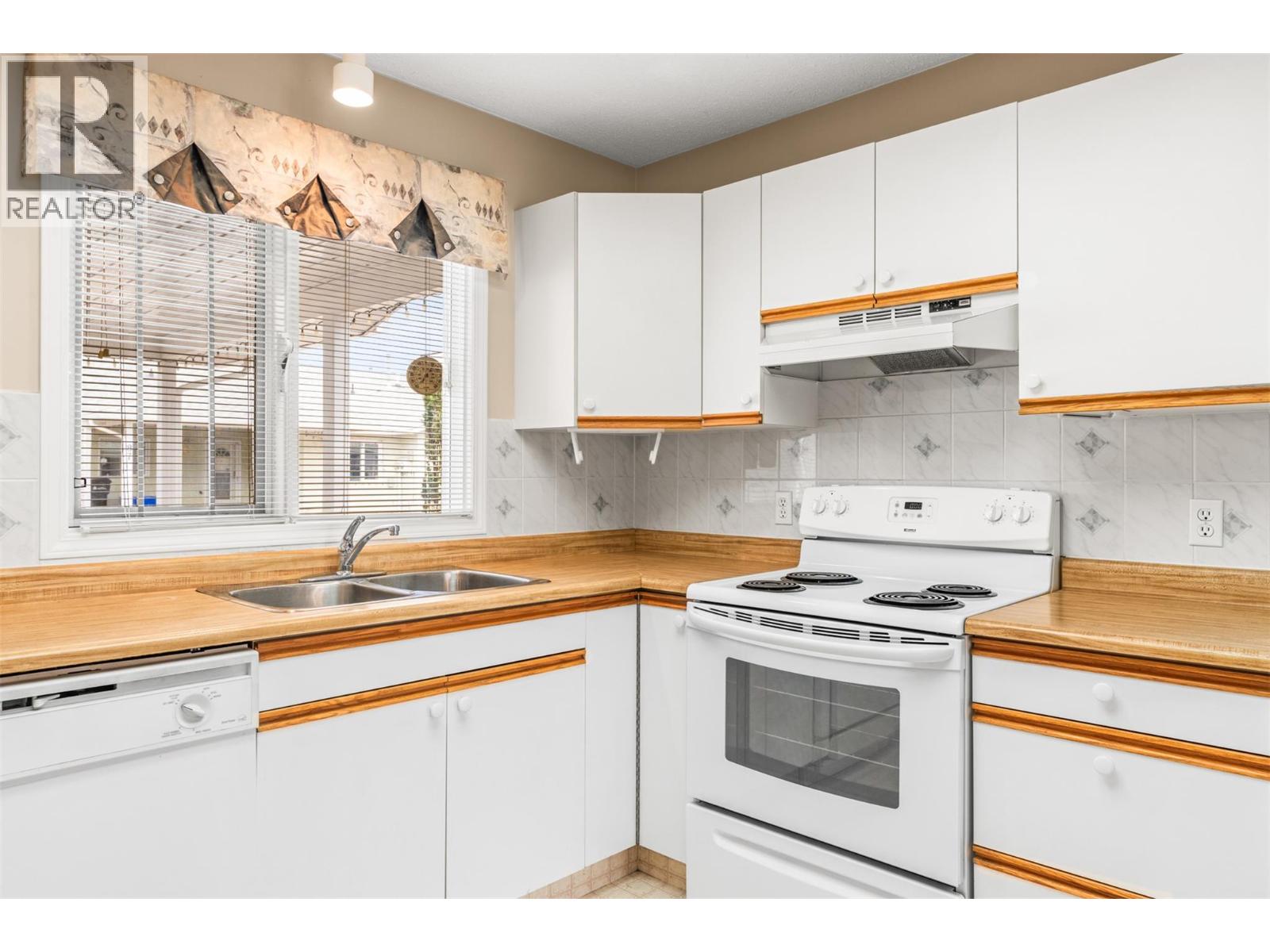 3900 27 Avenue Unit# 102, Vernon