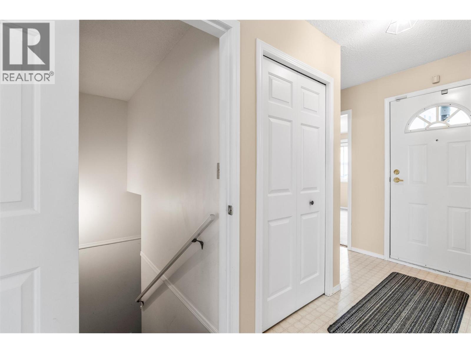 3900 27 Avenue Unit# 102, Vernon