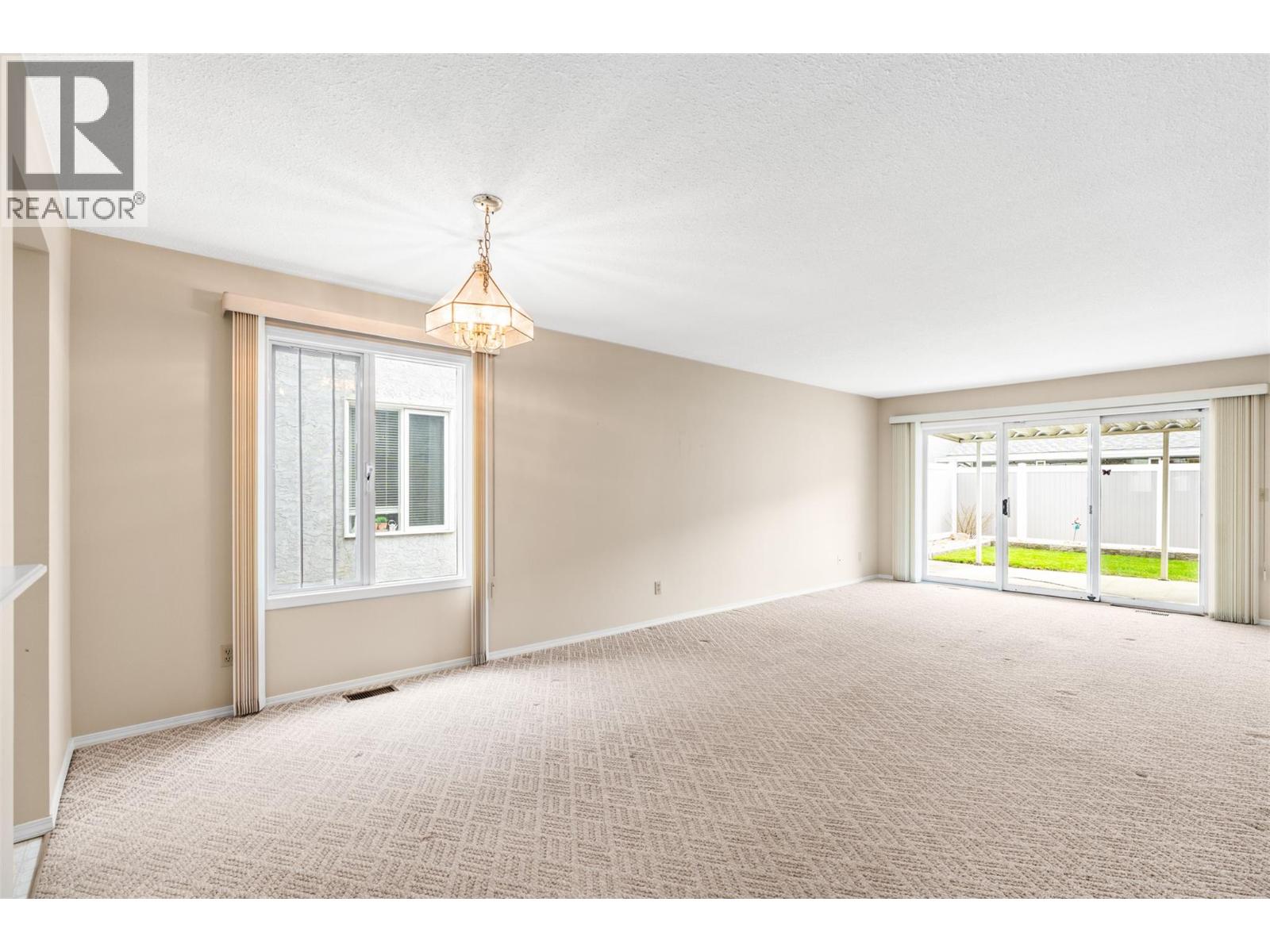 3900 27 Avenue Unit# 102, Vernon