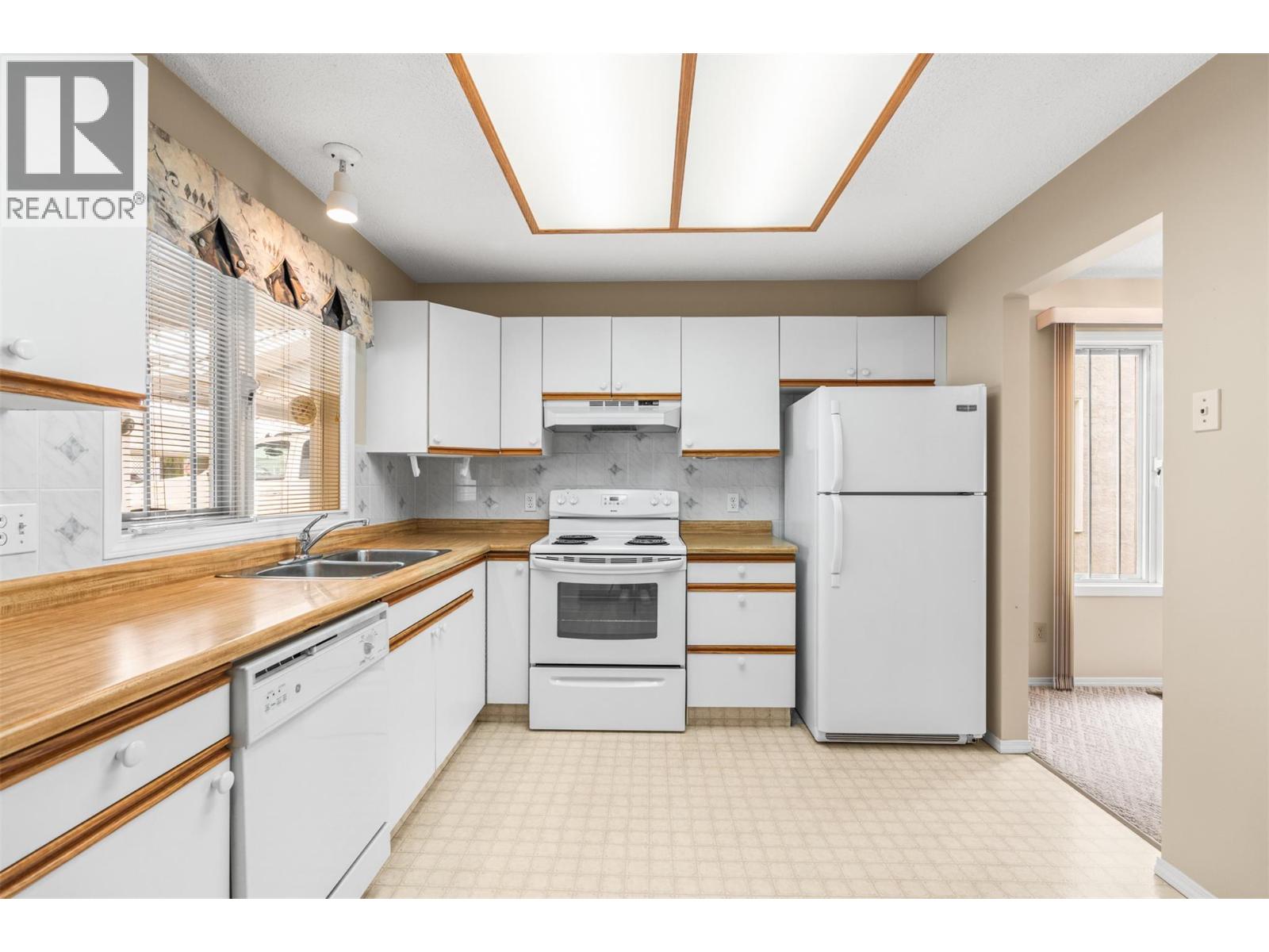 3900 27 Avenue Unit# 102, Vernon