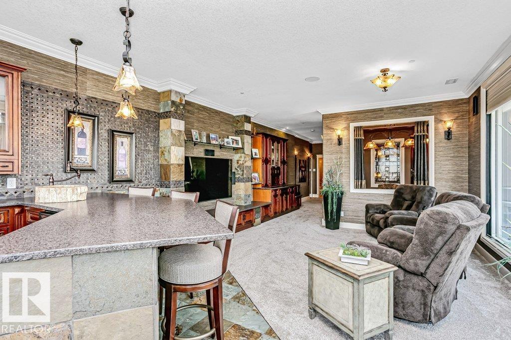 #602 8728 GATEWAY BV NW, Edmonton