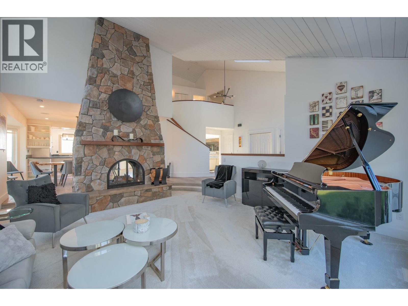  702 Cypress Drive, Coldstream