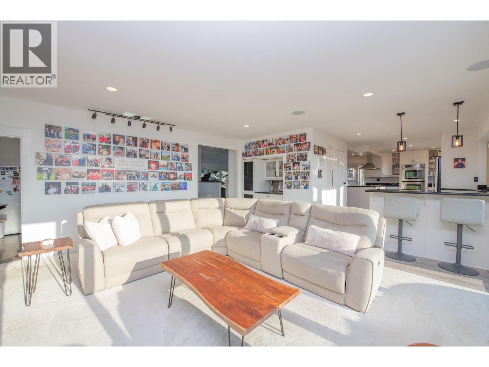  702 Cypress Drive, Coldstream