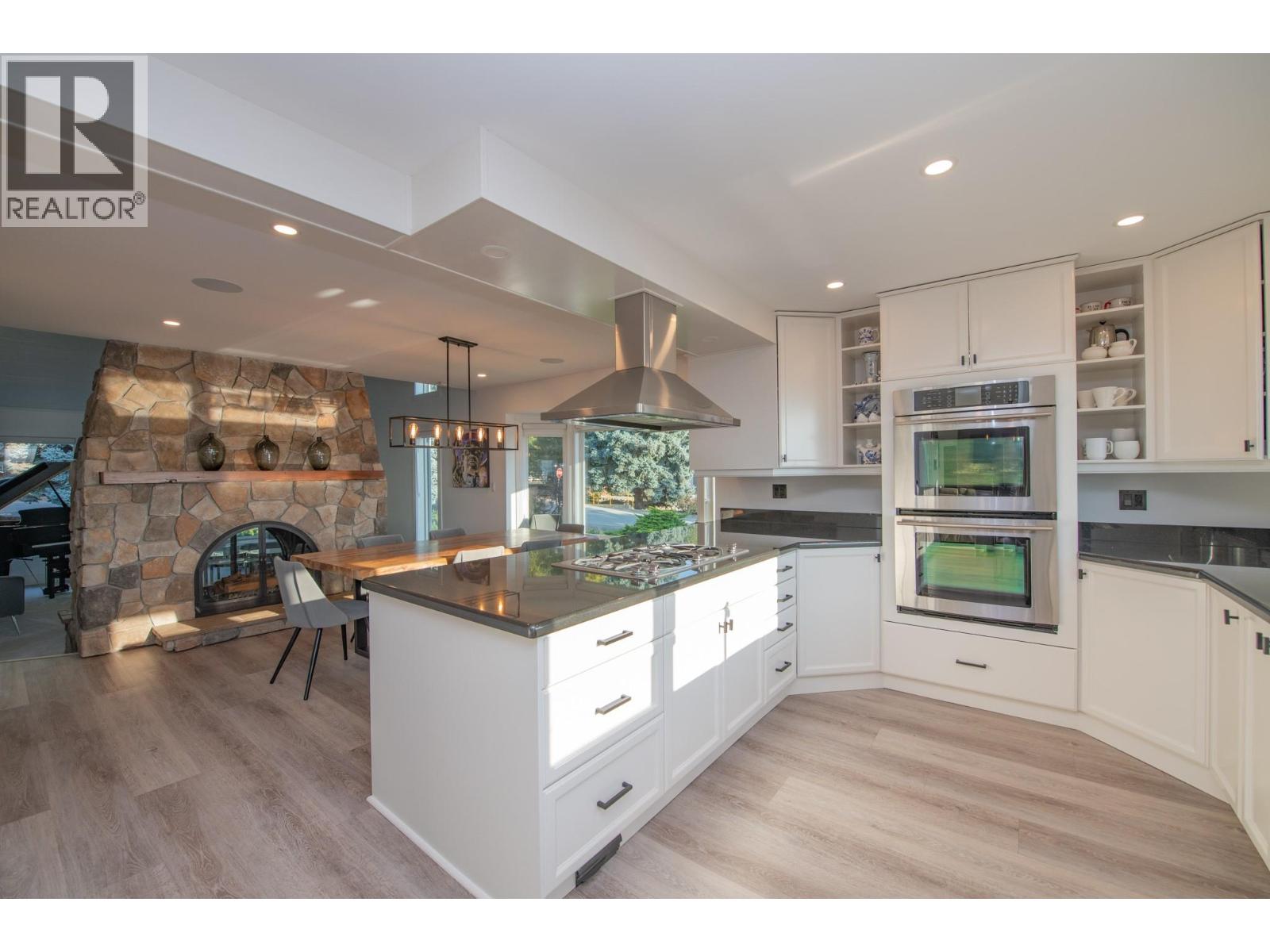  702 Cypress Drive, Coldstream