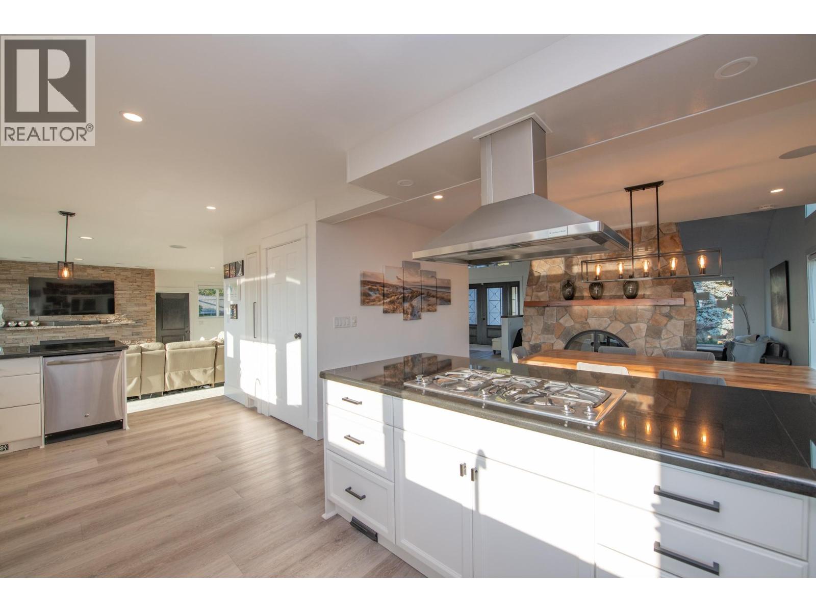  702 Cypress Drive, Coldstream