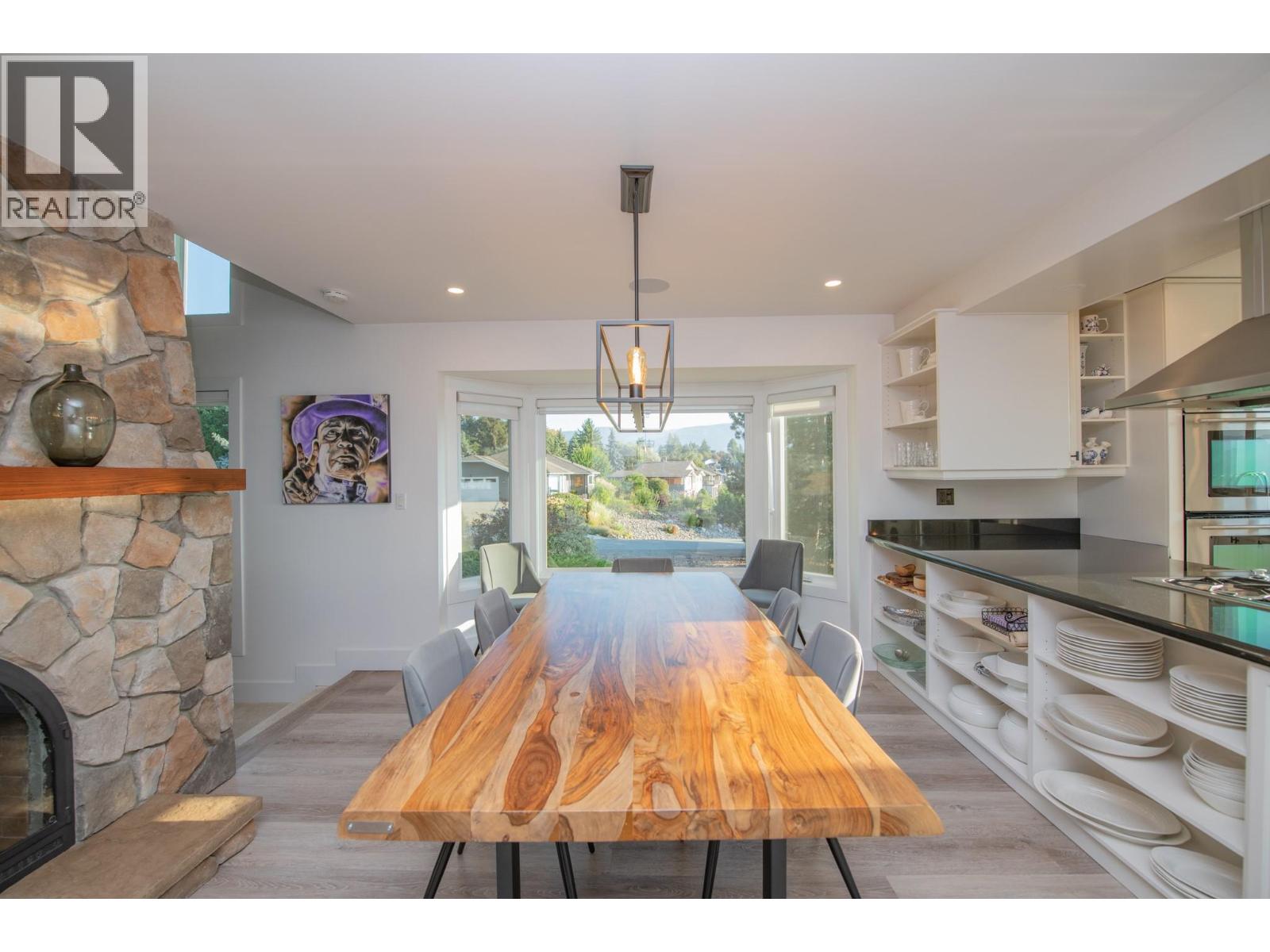  702 Cypress Drive, Coldstream