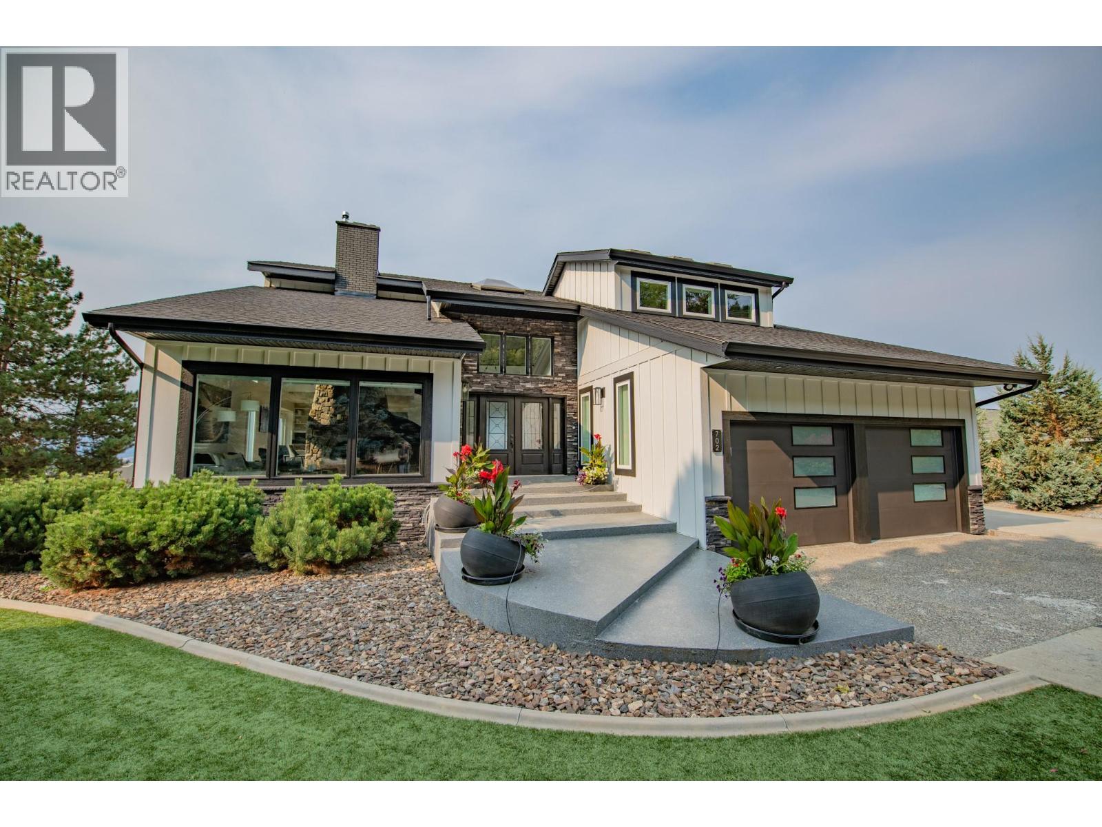  702 Cypress Drive, Coldstream