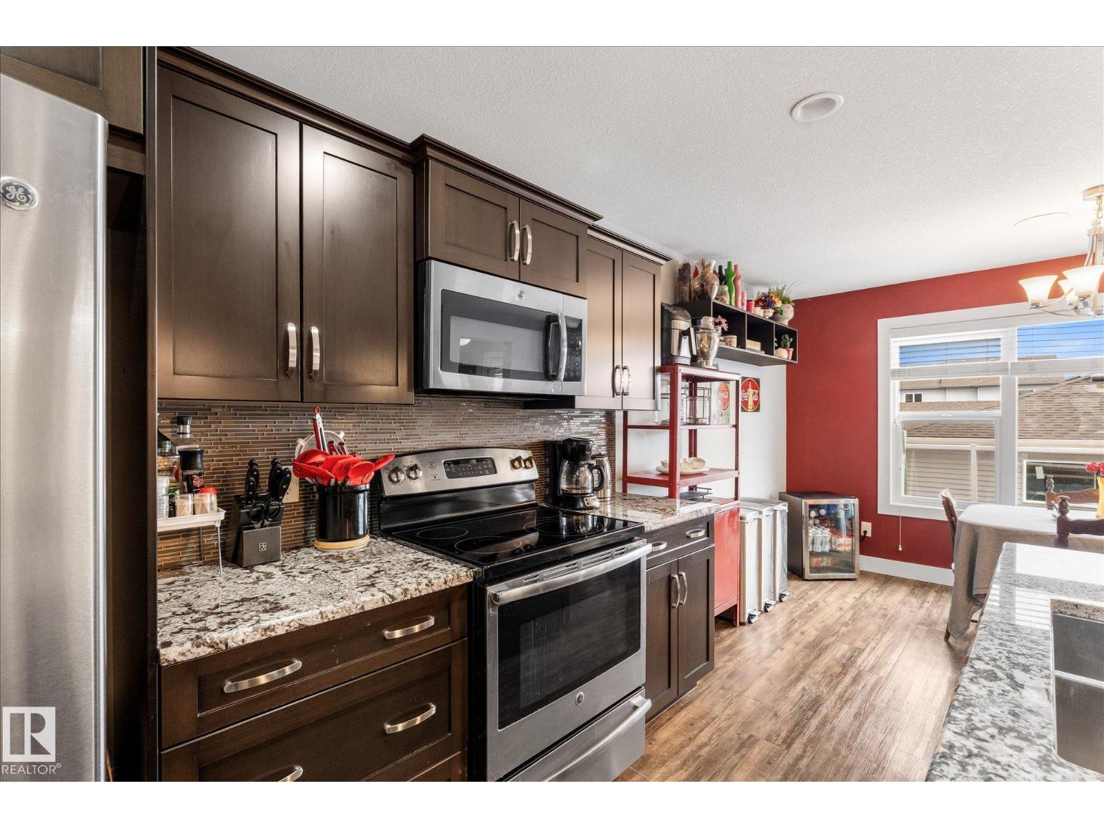 4126 6A ST NW, Edmonton