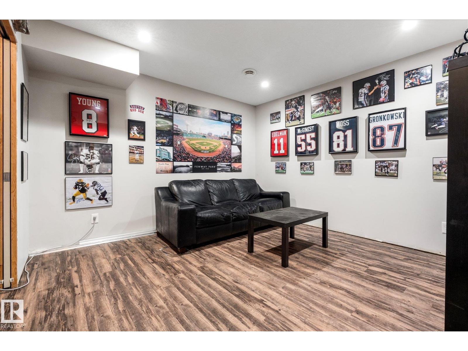 4126 6A ST NW, Edmonton