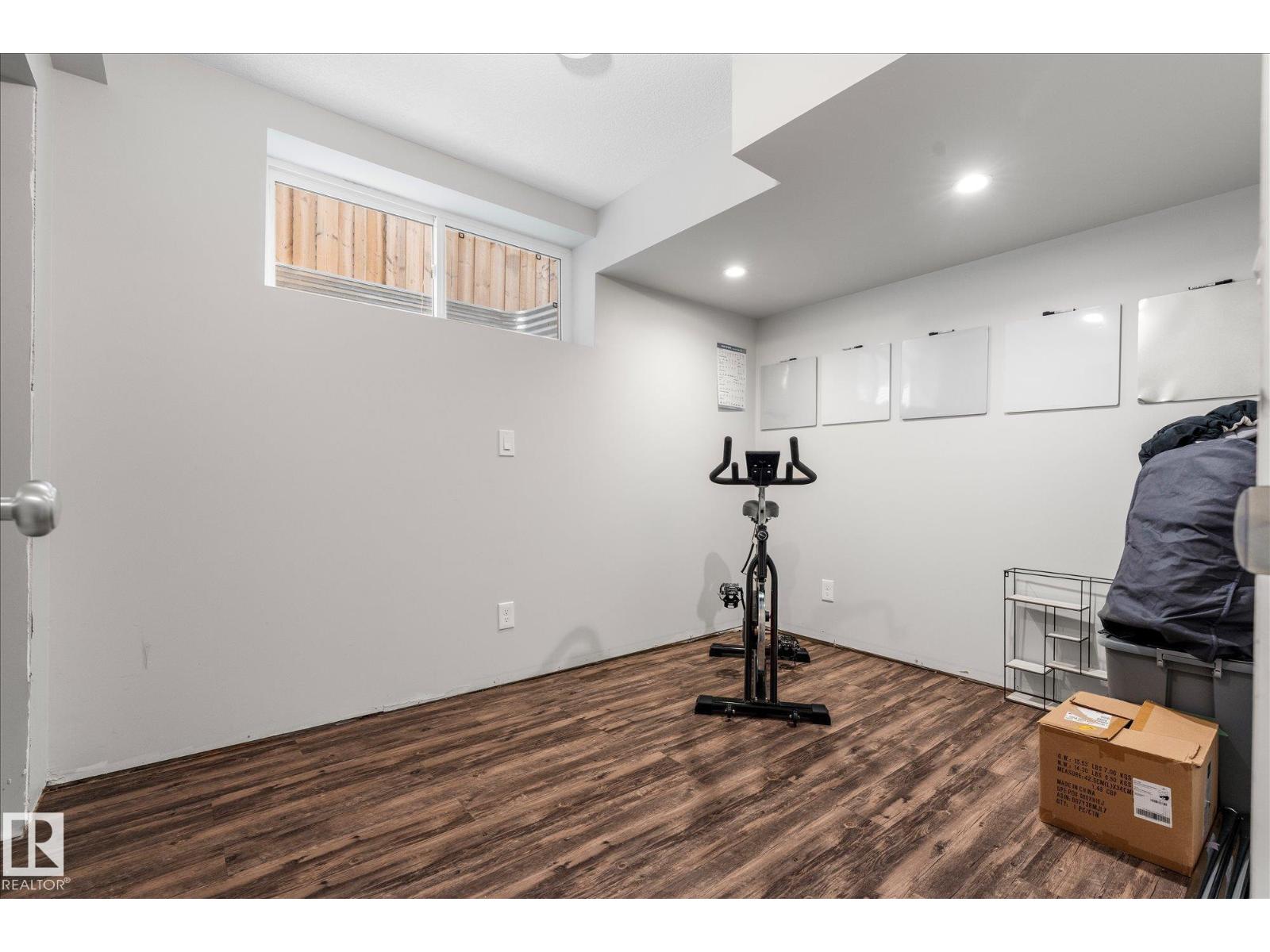 4126 6A ST NW, Edmonton