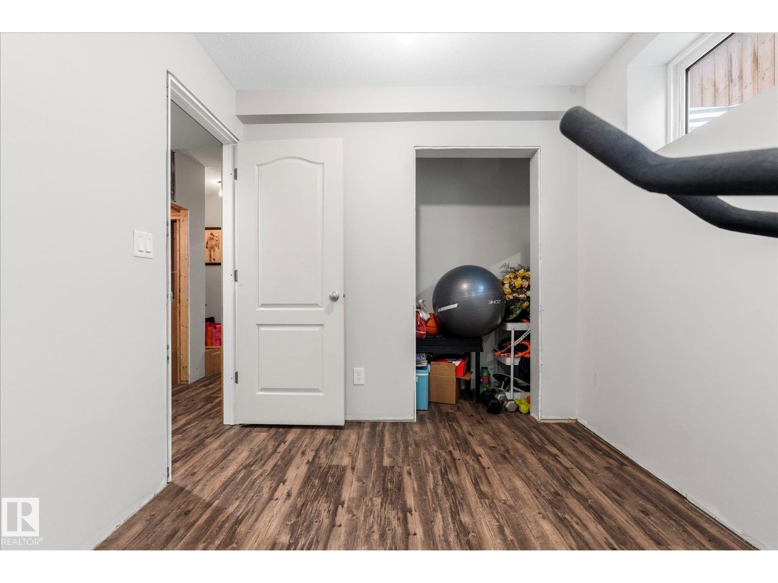 4126 6A ST NW, Edmonton