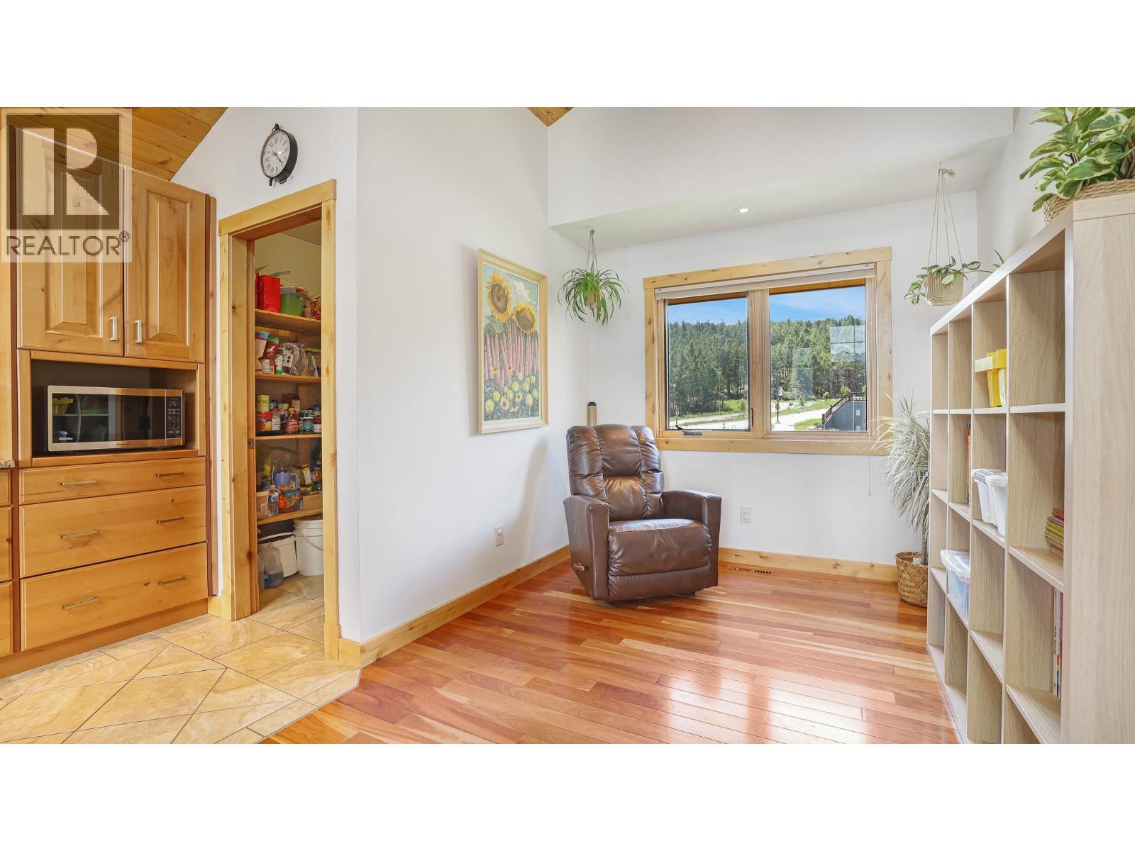 1910 PINERIDGE DRIVE - 23