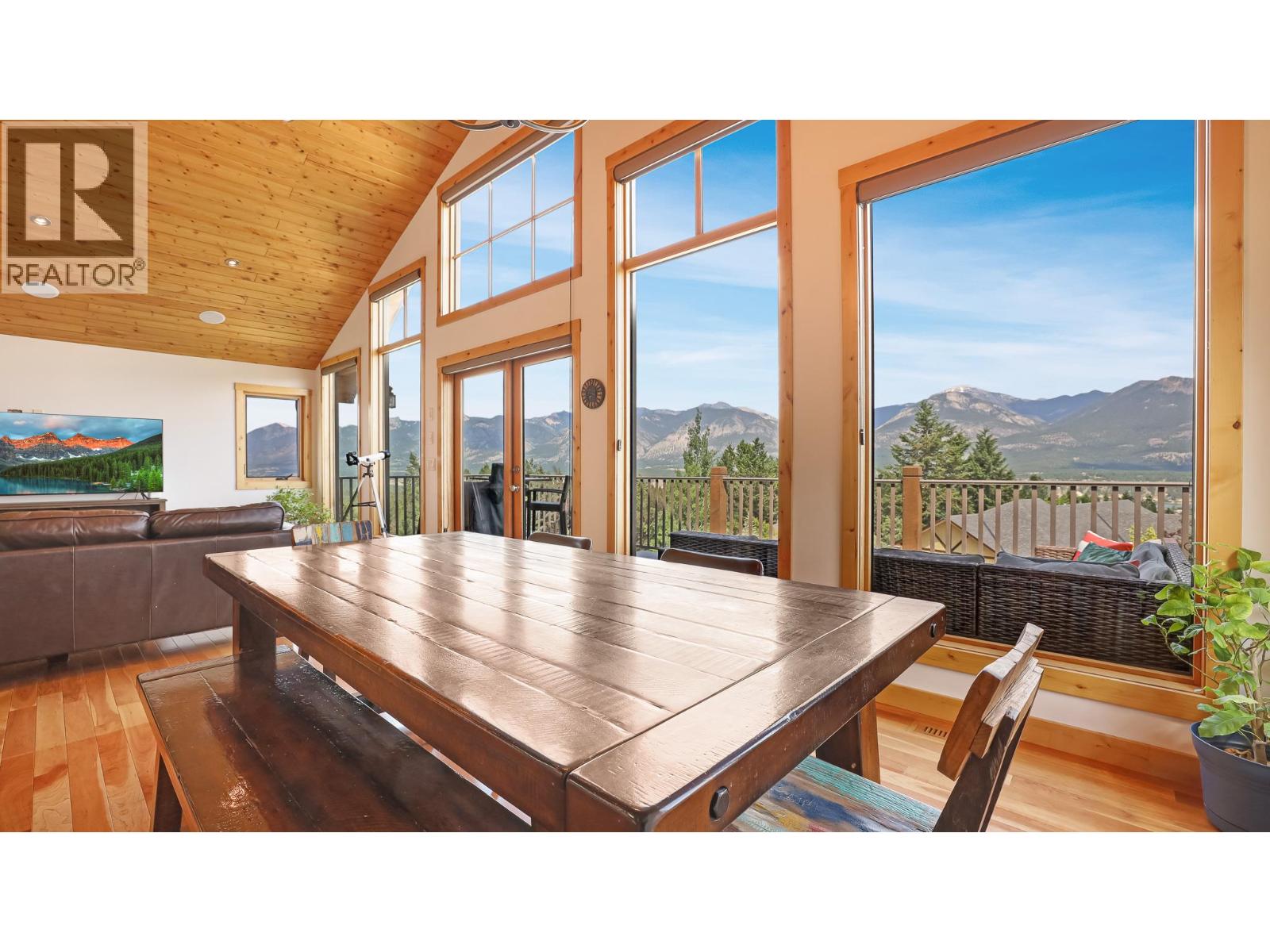 1910 PINERIDGE DRIVE - 5