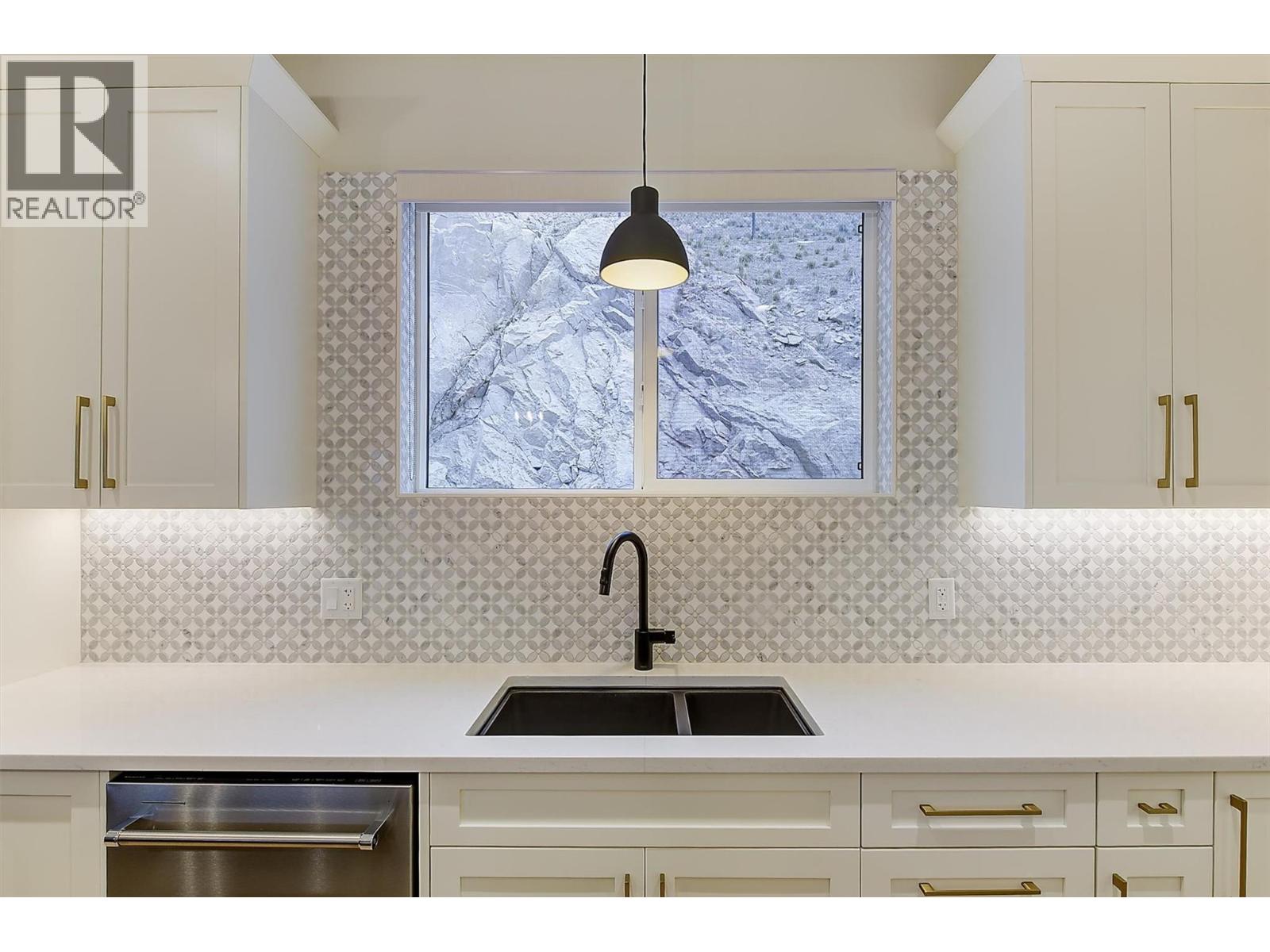 5066 MORRISON COURT - 16