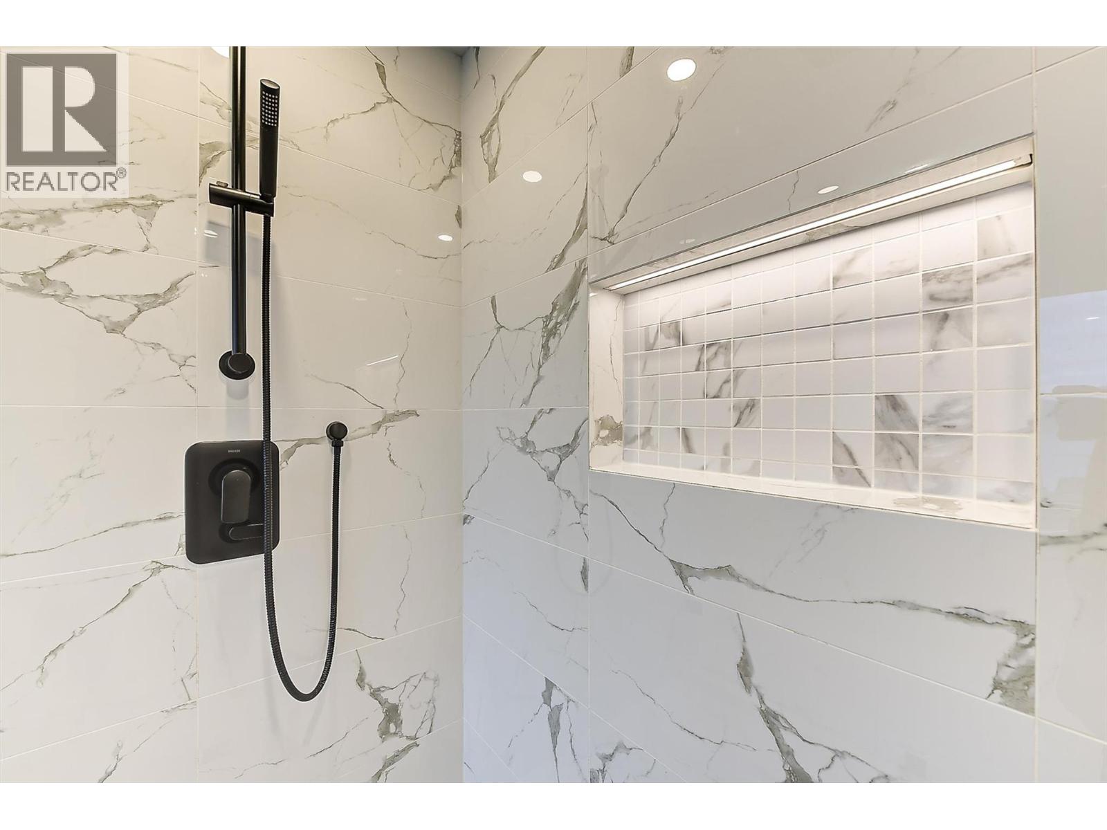 5066 MORRISON COURT - 45