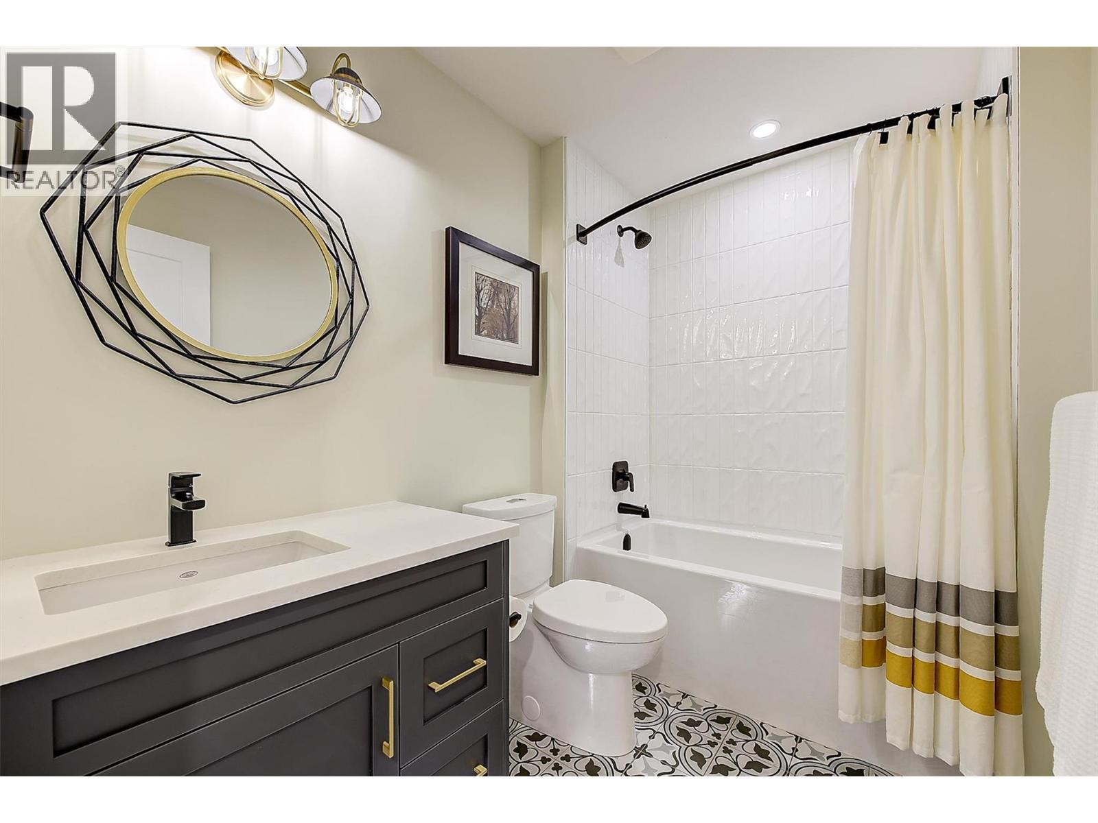 5066 MORRISON COURT - 52