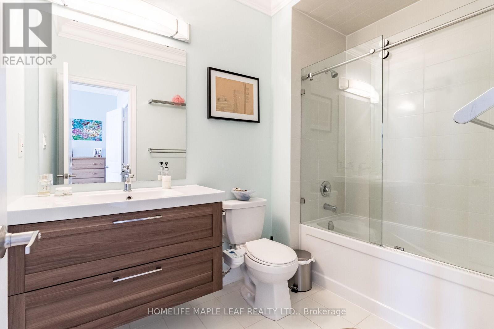 44 HERRINGBONE CRESCENT - 34