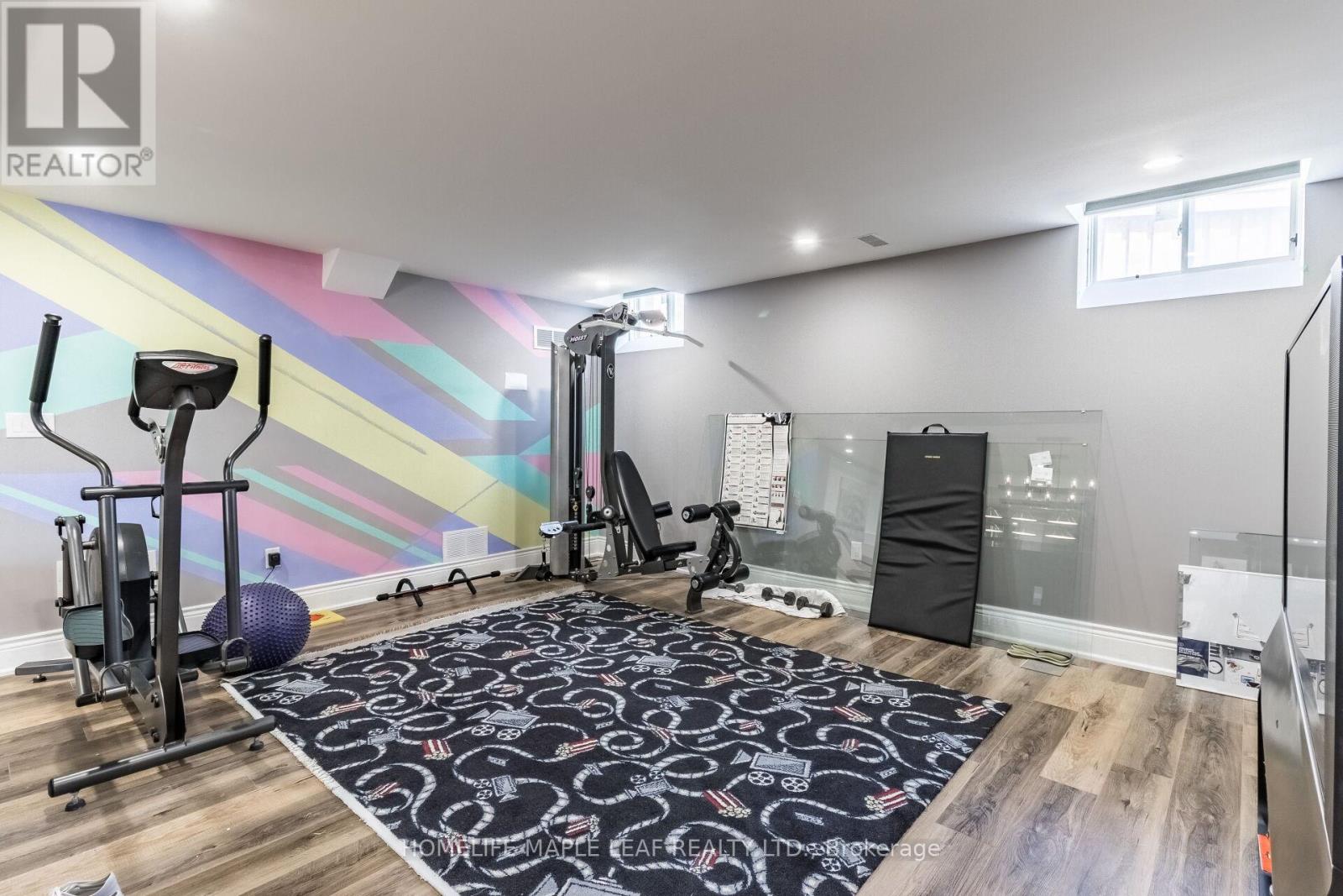 44 HERRINGBONE CRESCENT - 47