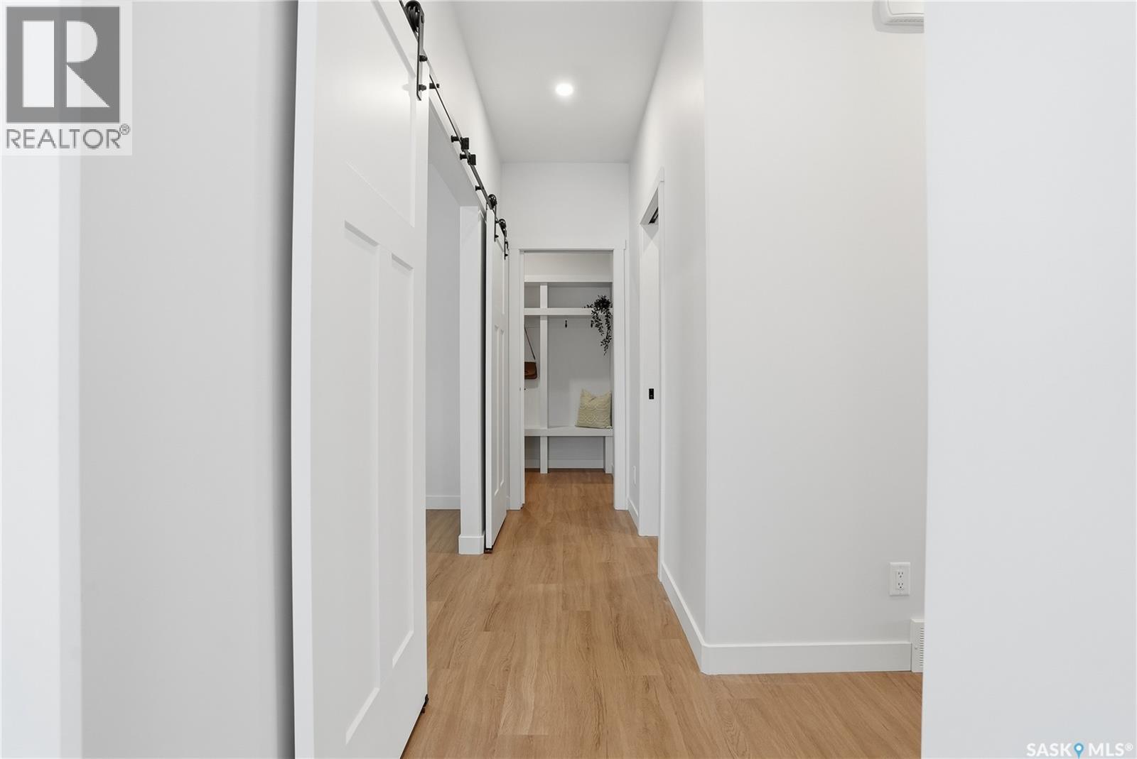150 HAVERSTOCK CRESCENT - 3