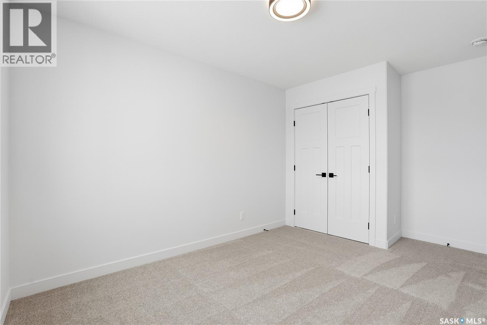 150 HAVERSTOCK CRESCENT - 35