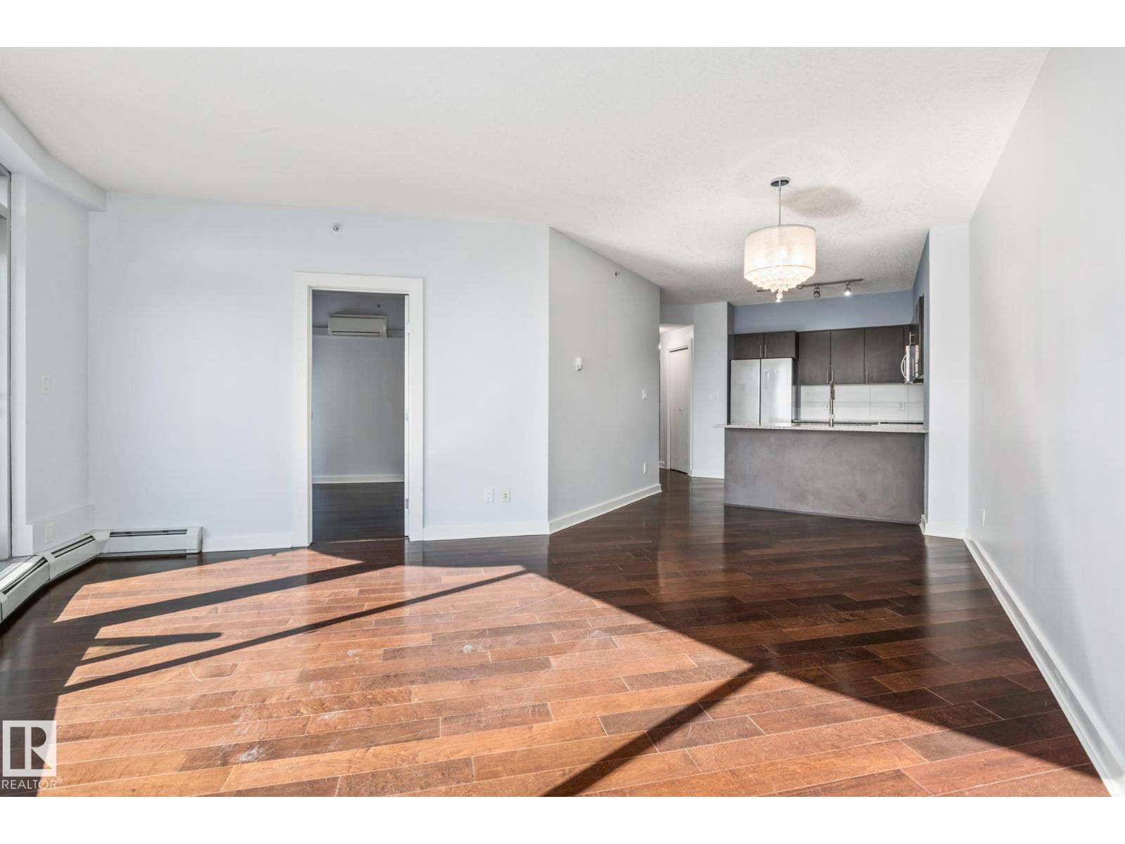 #2304 10152 104 ST NW - 10