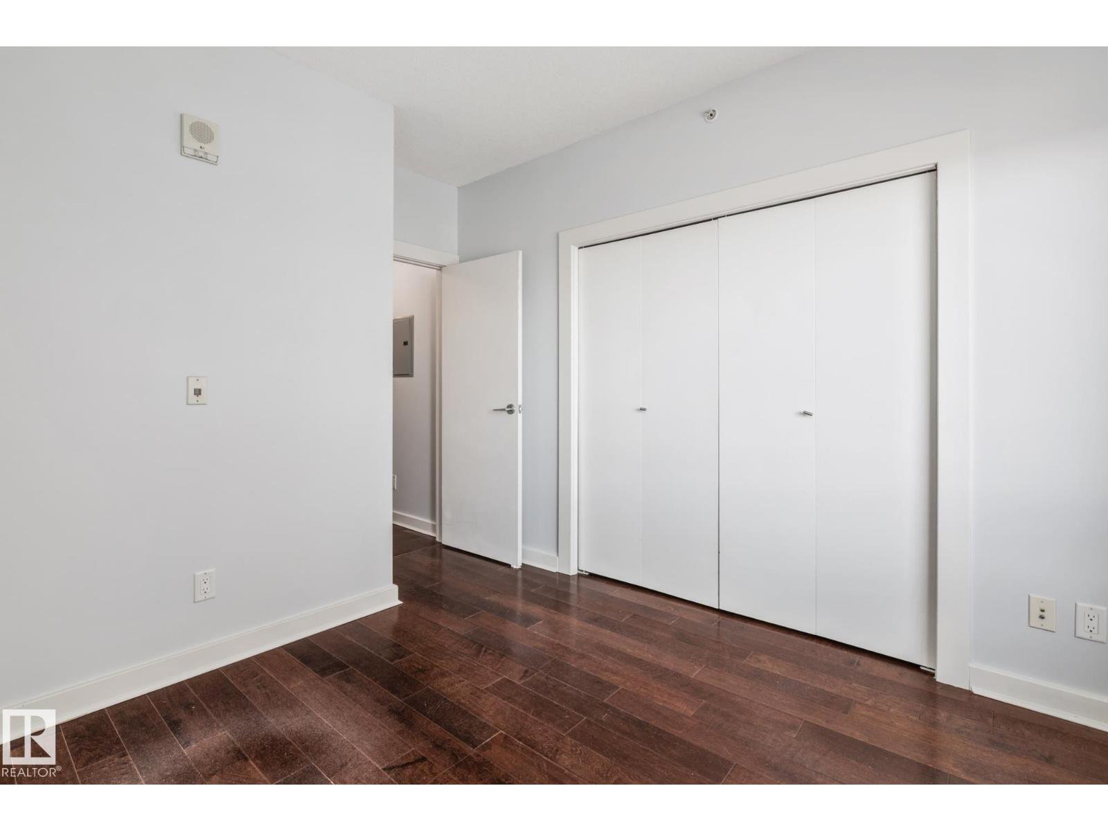 #2304 10152 104 ST NW - 19