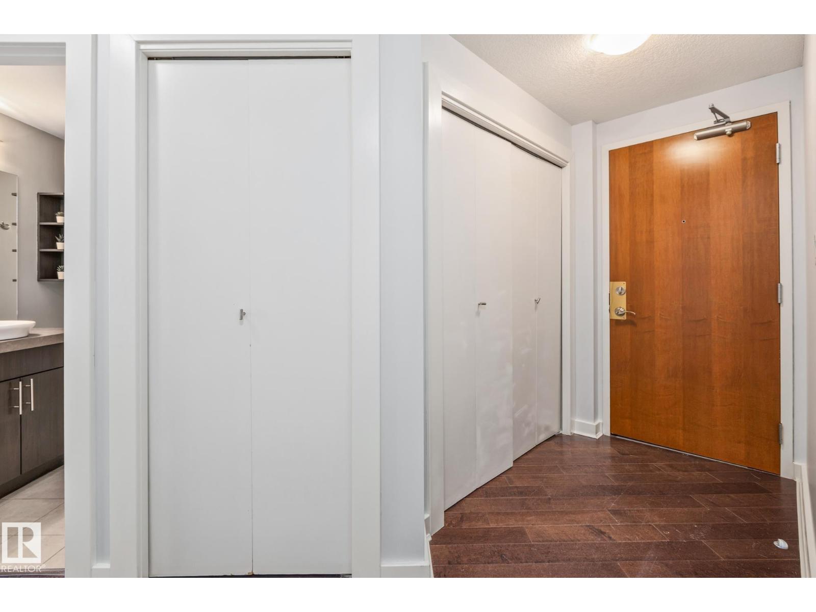 #2304 10152 104 ST NW - 4