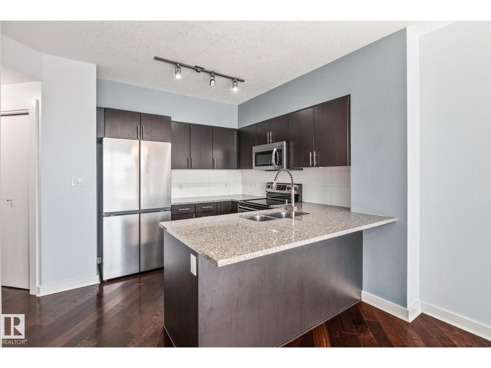 #2304 10152 104 ST NW - 8