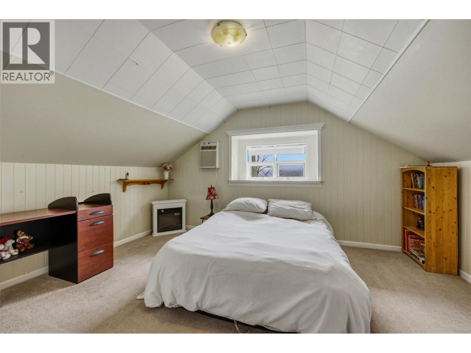 6926 Rugg Road, Vernon