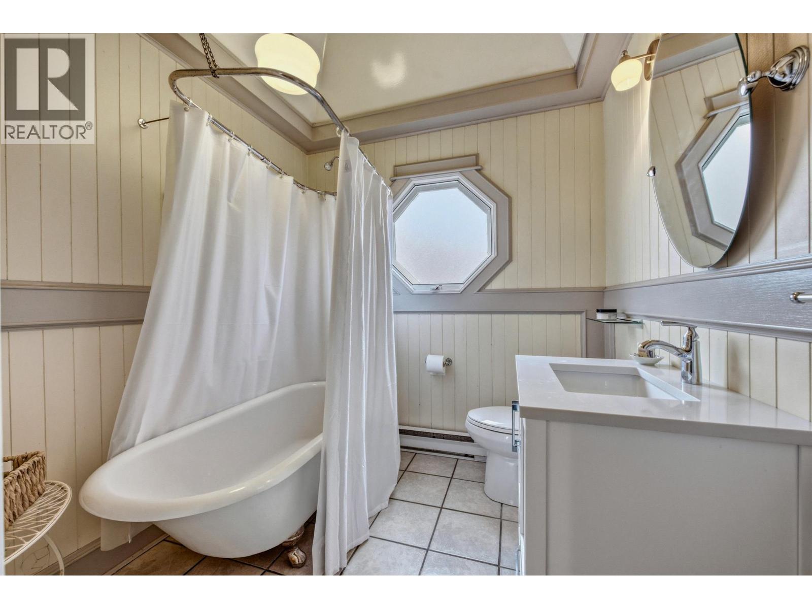 6926 Rugg Road, Vernon