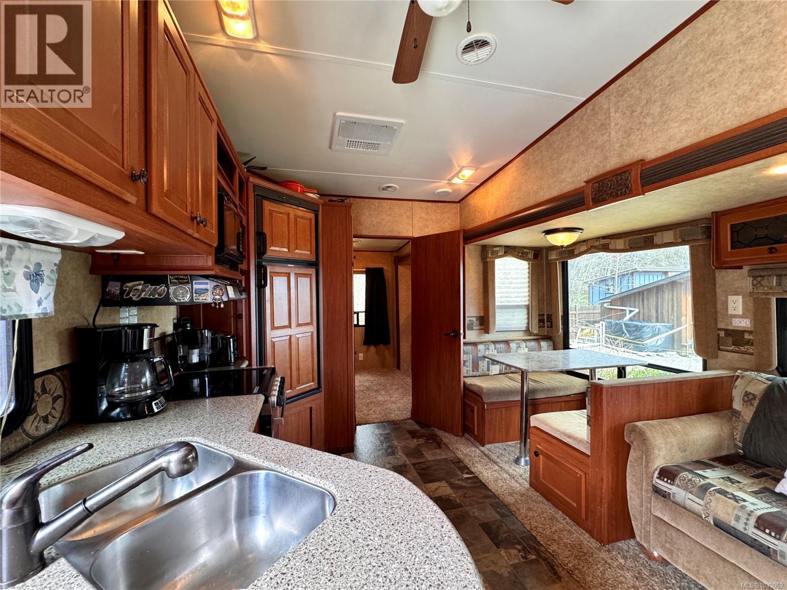 1182 Fourth Ave, Ucluelet