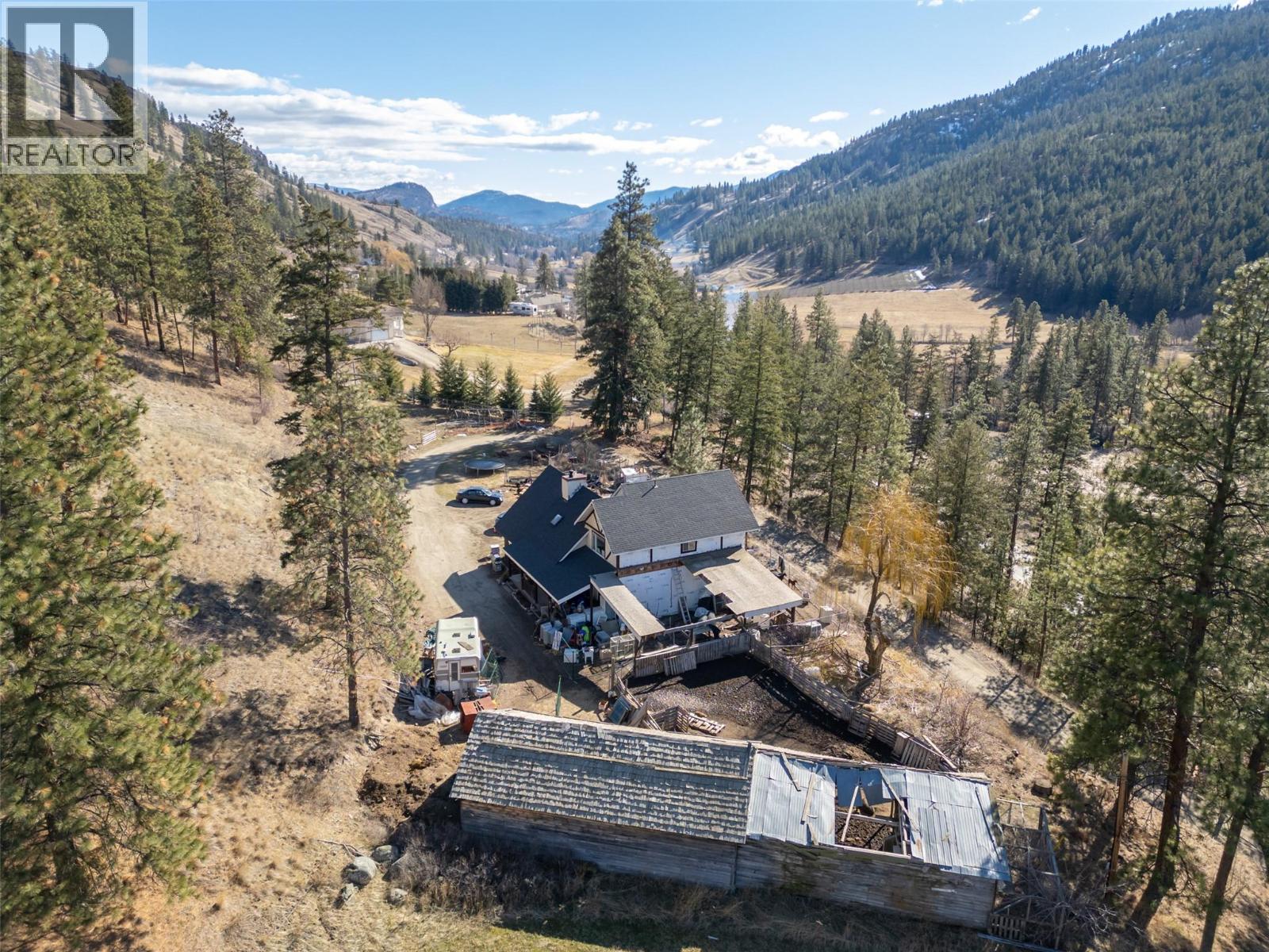 22797 Garnet Valley Road, Summerland