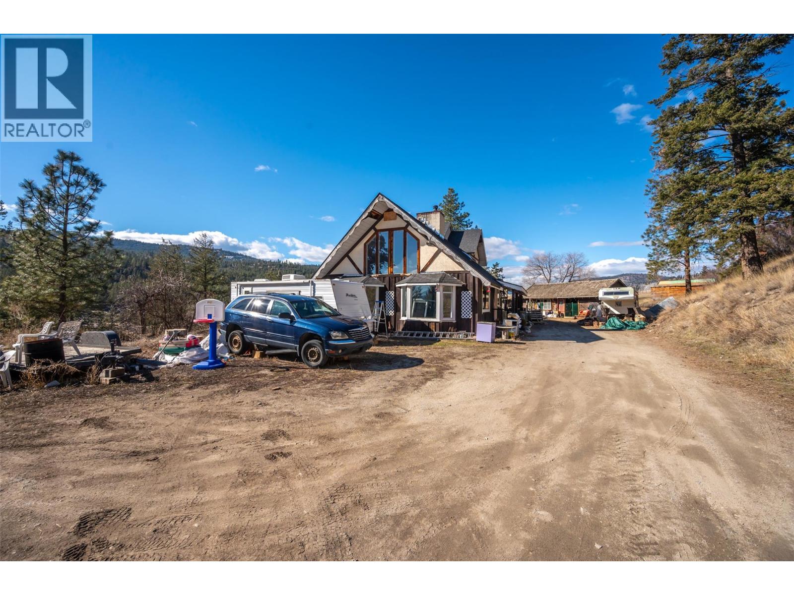22797 Garnet Valley Road, Summerland