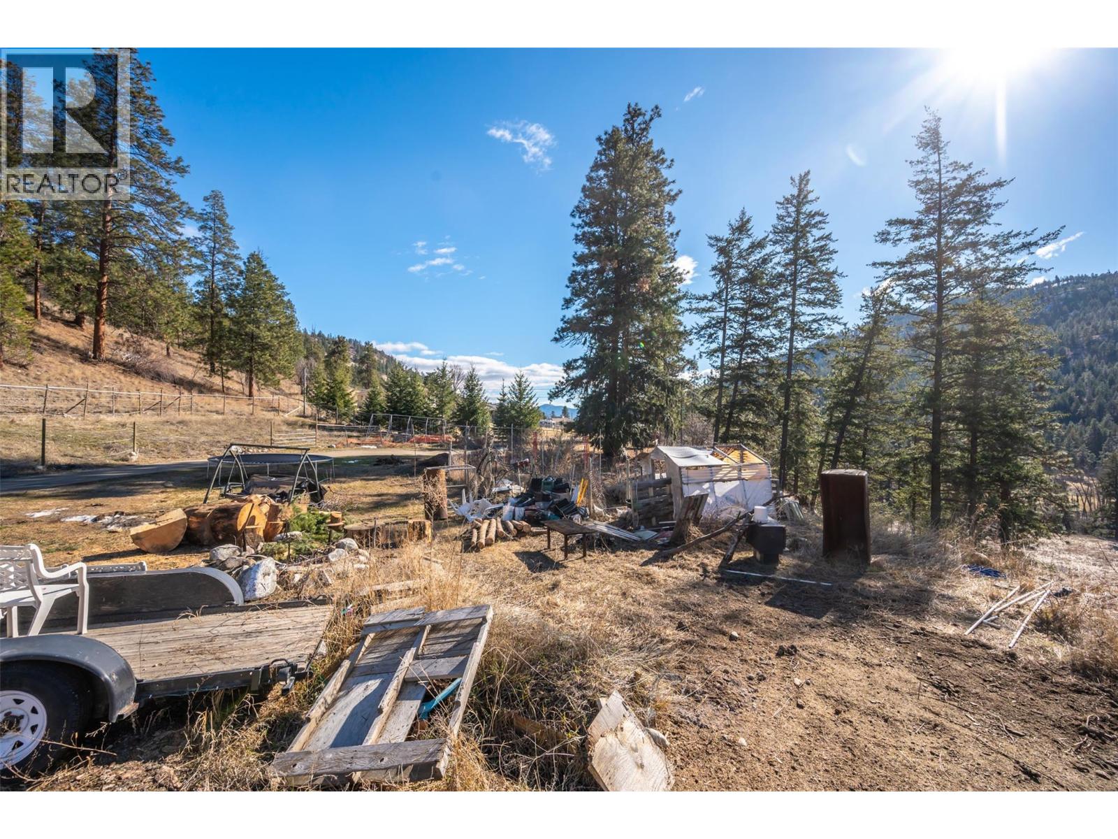 22797 Garnet Valley Road, Summerland