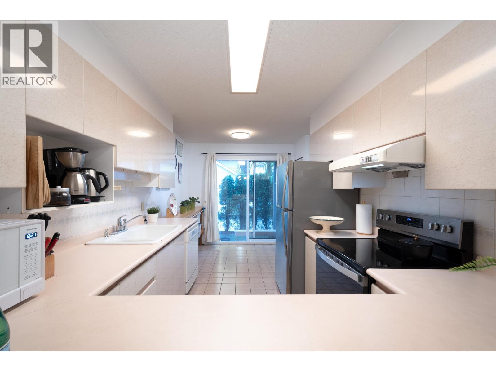 10 815 TOBRUCK AVENUE, North Vancouver