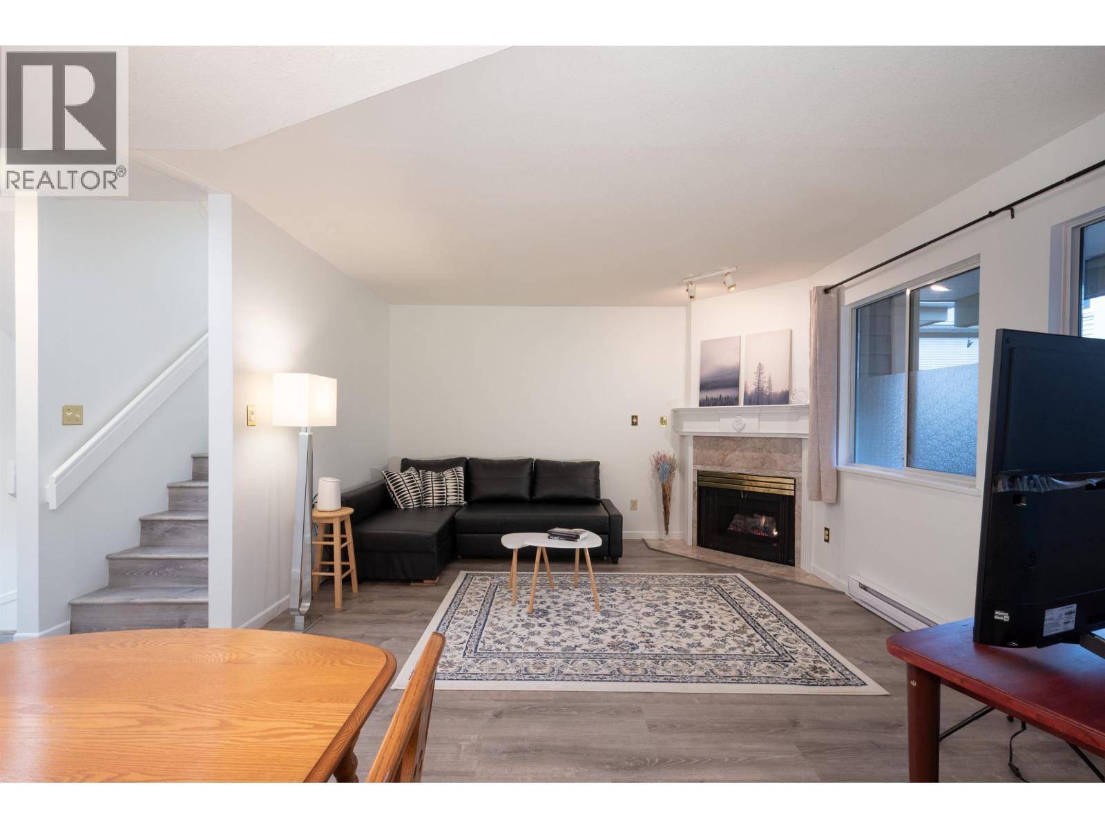 10 815 TOBRUCK AVENUE, North Vancouver