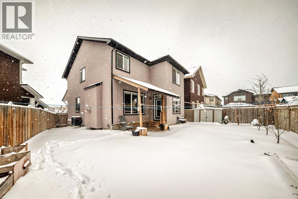 Single Family House for Sale in  SADDLELAKE GREEN  NE Saddle Ridge Calgary 