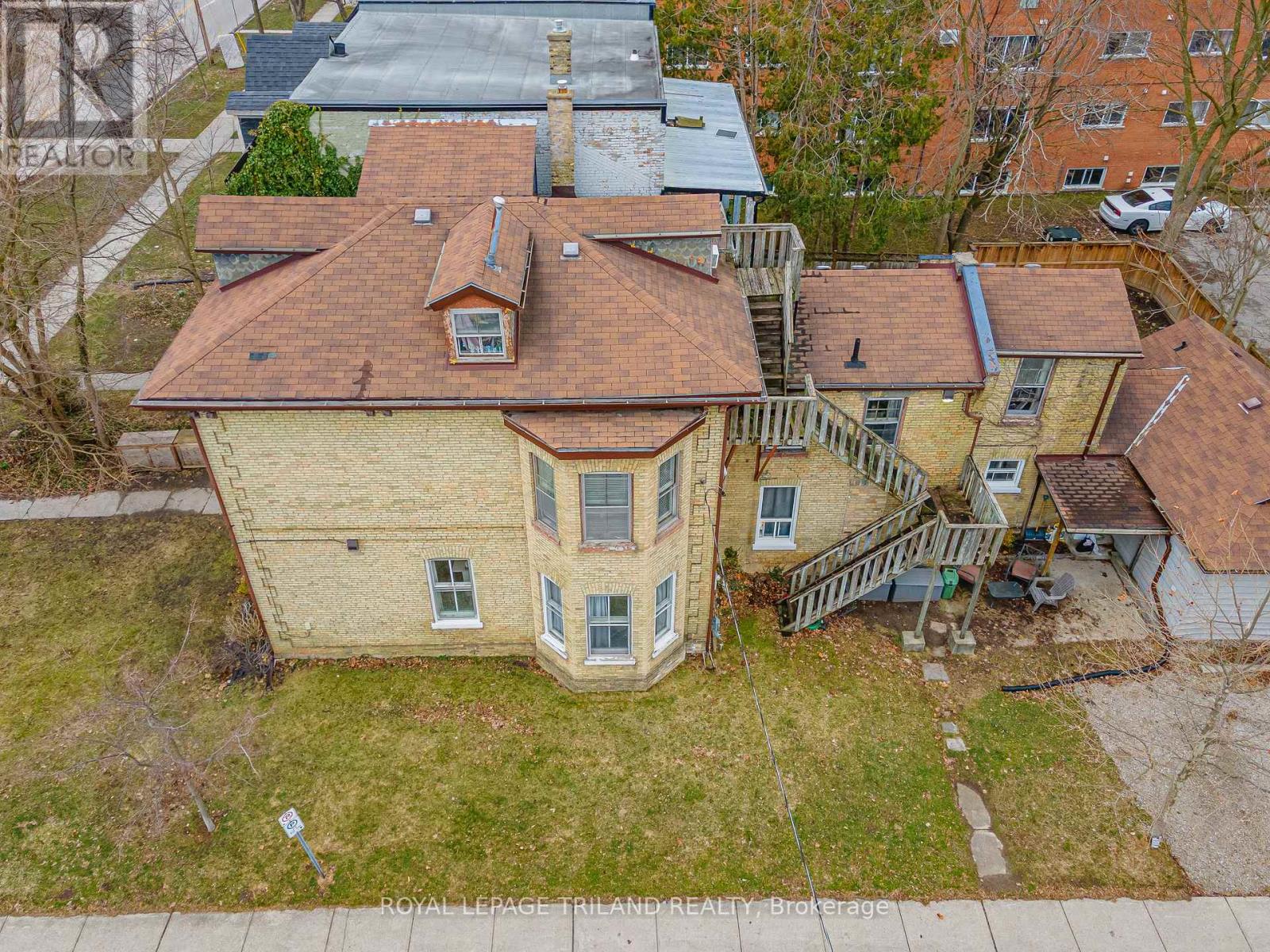 434 DUFFERIN AVENUE Property Photo