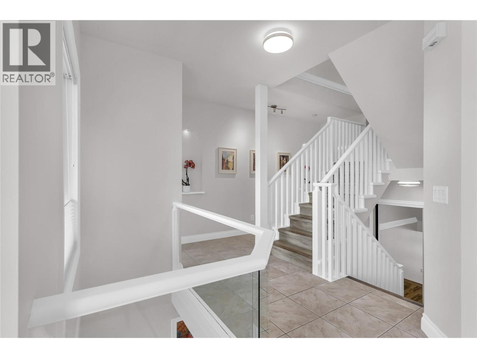 809 Toovey Road, Kelowna