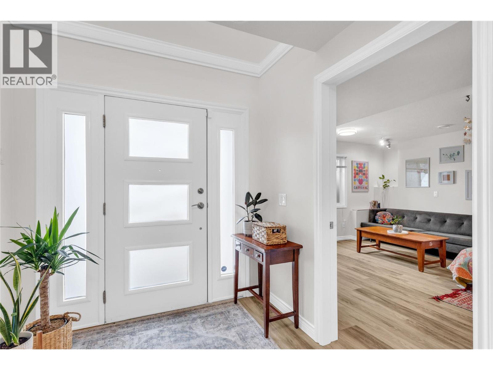 809 Toovey Road, Kelowna