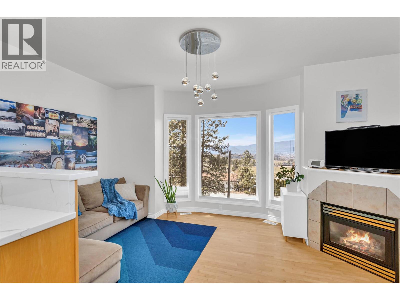 809 Toovey Road, Kelowna