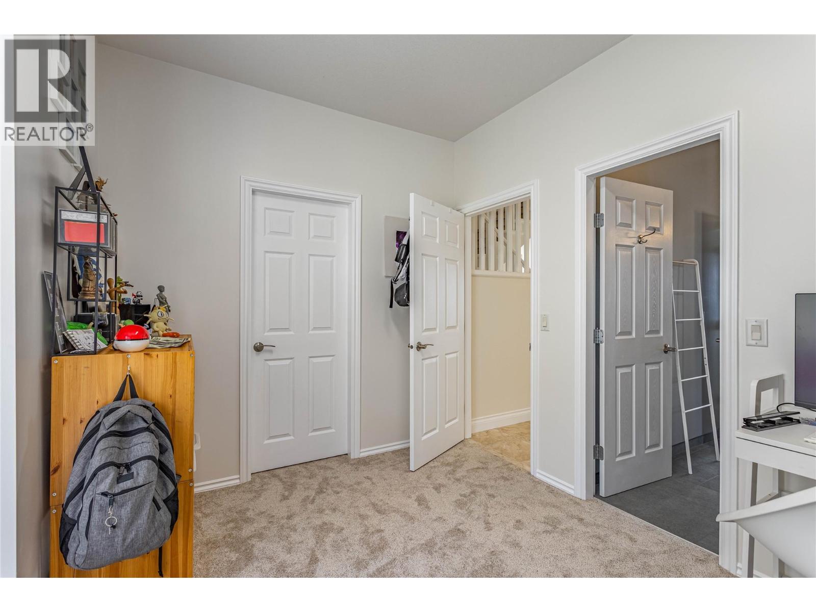 809 Toovey Road, Kelowna