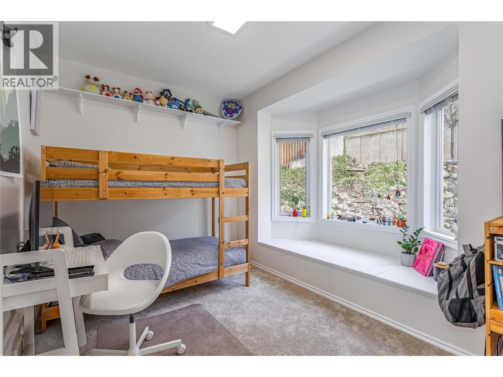 809 Toovey Road, Kelowna